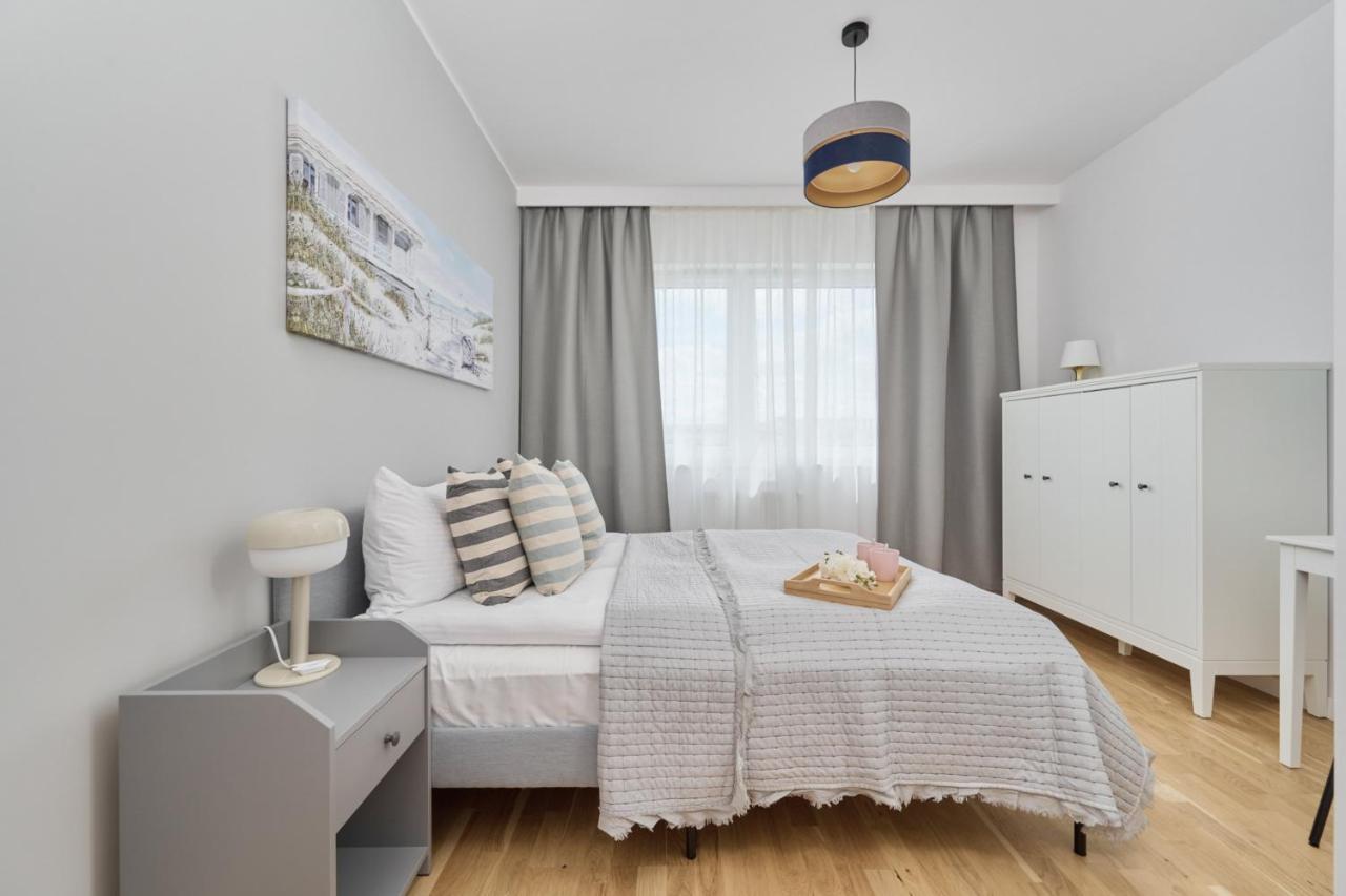Lwowska By The Malta With Parking By Renters Prestige *