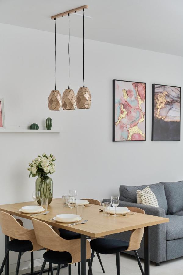 Apartment Lwowska By The Malta With Parking By Renters Prestige *
