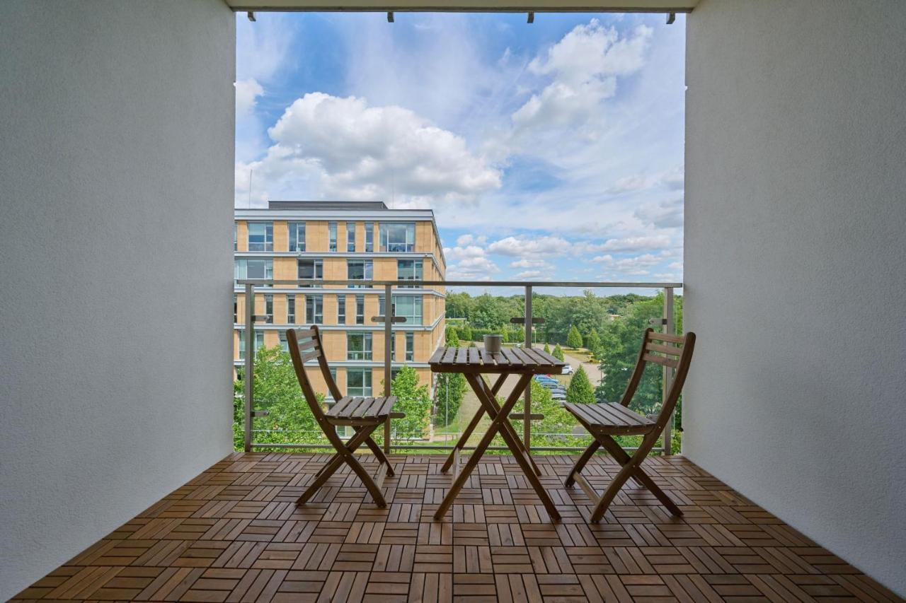 Lwowska By The Malta With Parking By Renters Prestige Apartment *